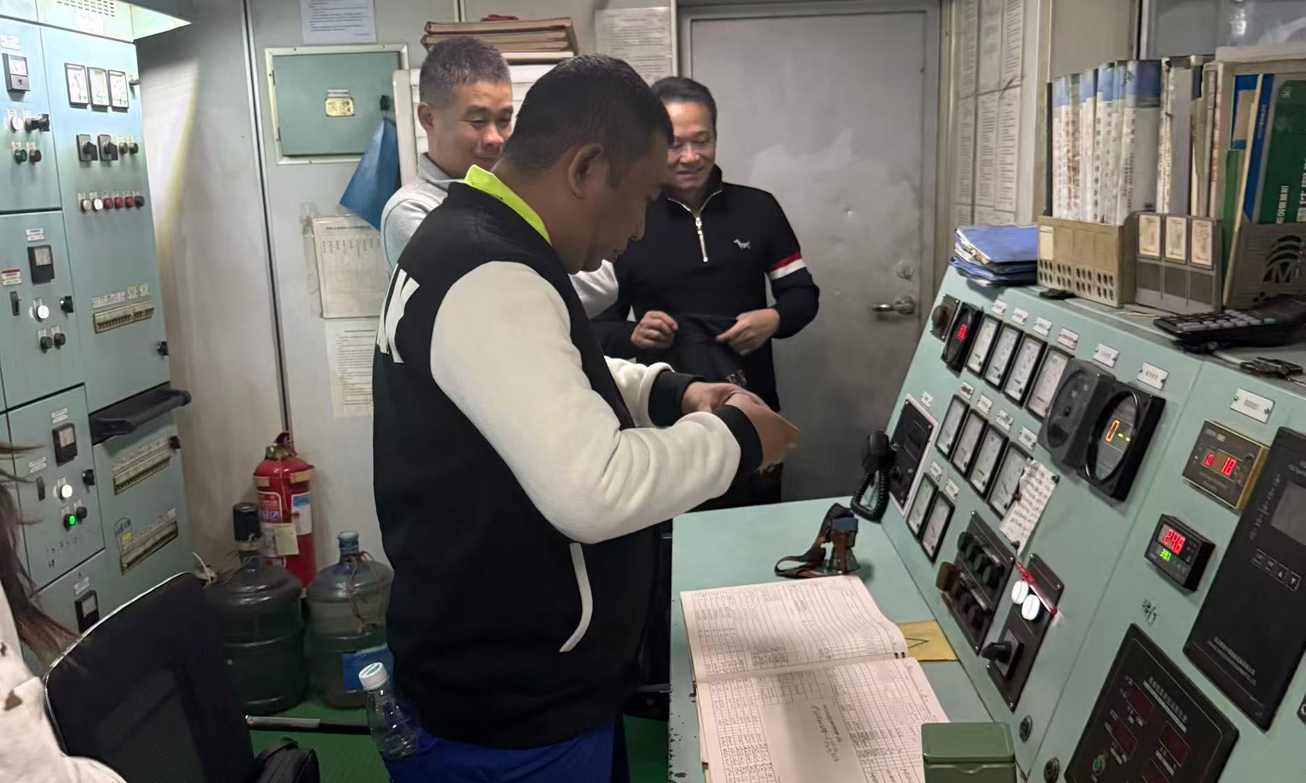 Striving for Excellence, Living Up to Trust – A Warm Welcome to Our Indonesian Partners for Ship Inspection at Haizhongzhou Shipbuilding