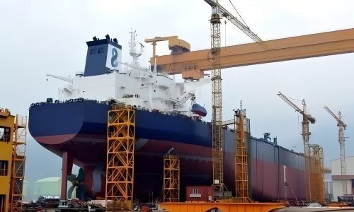 Ship Launching Technology – A Smooth Transition from Slipway to Floating Dock