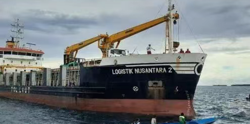 Indonesia's shipbuilding industry expands with output up 15% as localized demand drives growth.