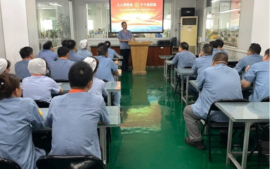 Strengthening the Foundation: Jiangsu Haizhongzhou Shipbuilding Co., Ltd. Conducts Three-Level Safety Education and Training for New Employees