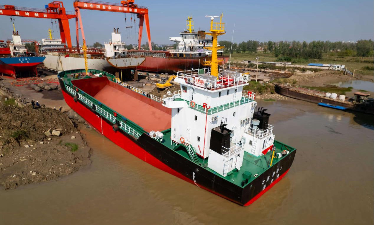 匠心打造港航利器，深化国际合作协议新篇