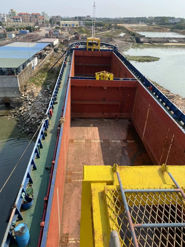 144TEU CONTAINER SHIP