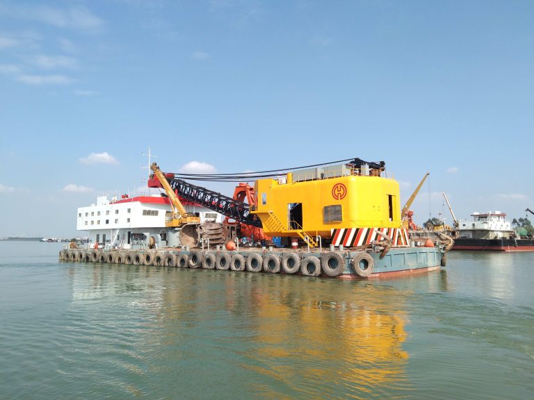 13m³ GRAB DREDGER