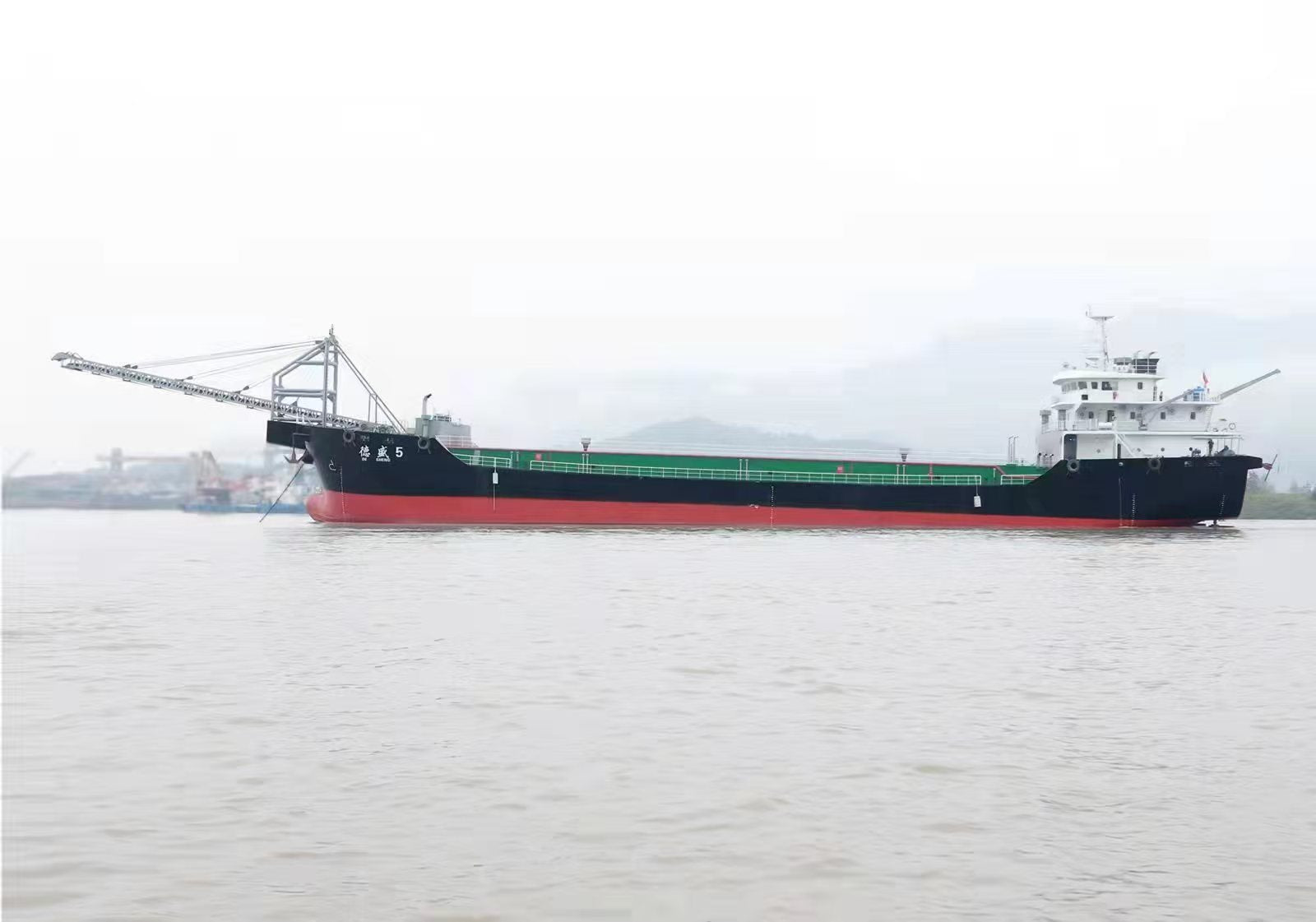 HIGH QUALITY VESSELS SELF-SUCTION AND SELF-DISCHARGE SAND SHIP FROM CHINA
