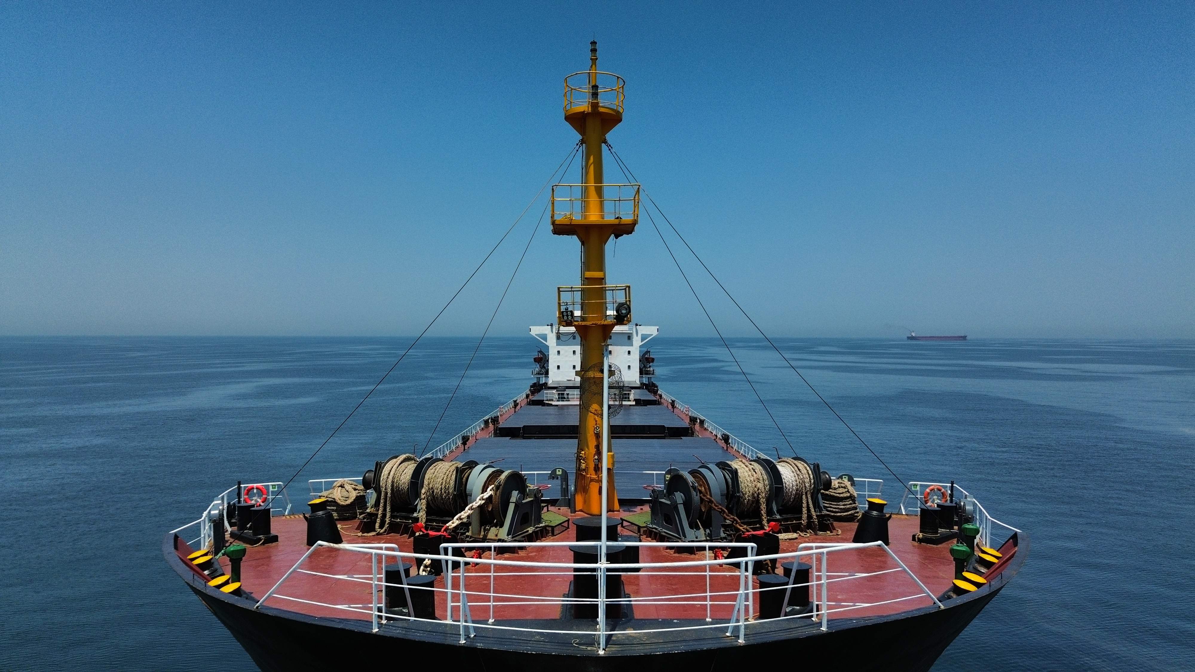 2500T MULTI-PURPOSE BULK CARRIER WITH BIG POWER