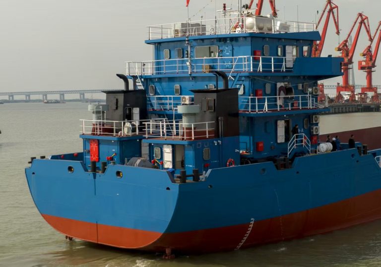 2600 m³ Split Hopper Barge