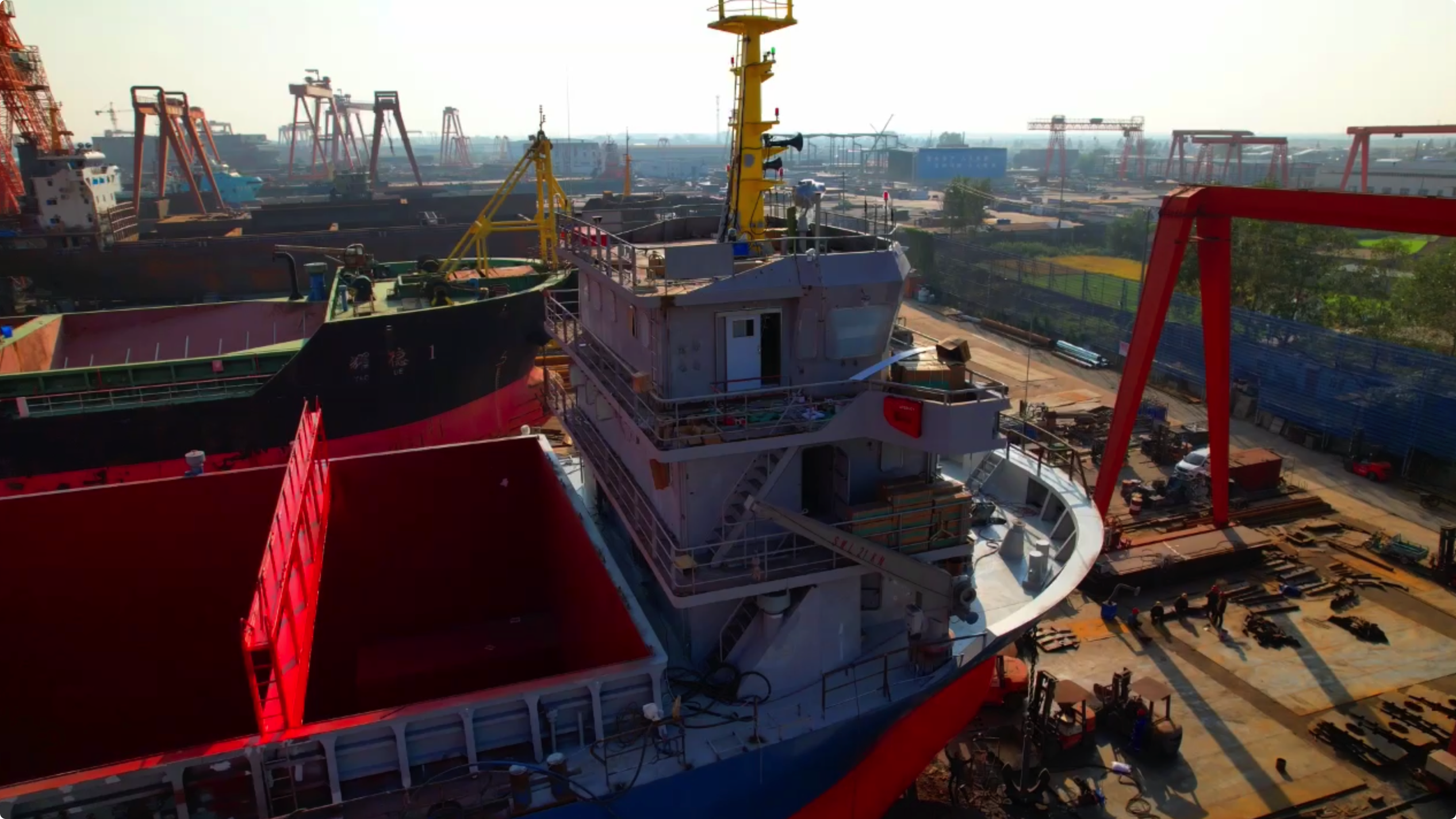 Commercial vessel at Haizhongzhou shipyard